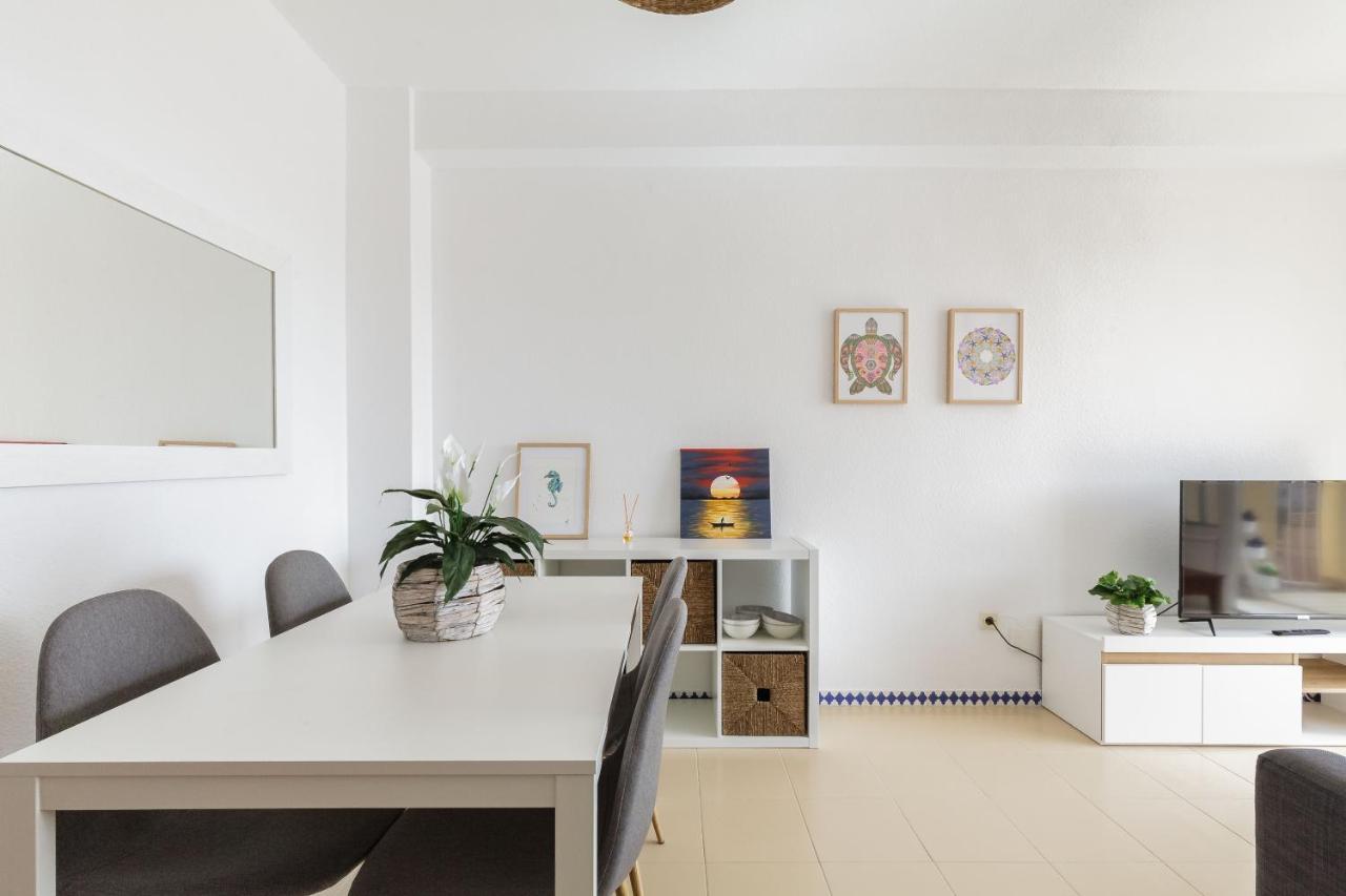 אגוואדולסה Apartamento Mare Nostrum מראה חיצוני תמונה